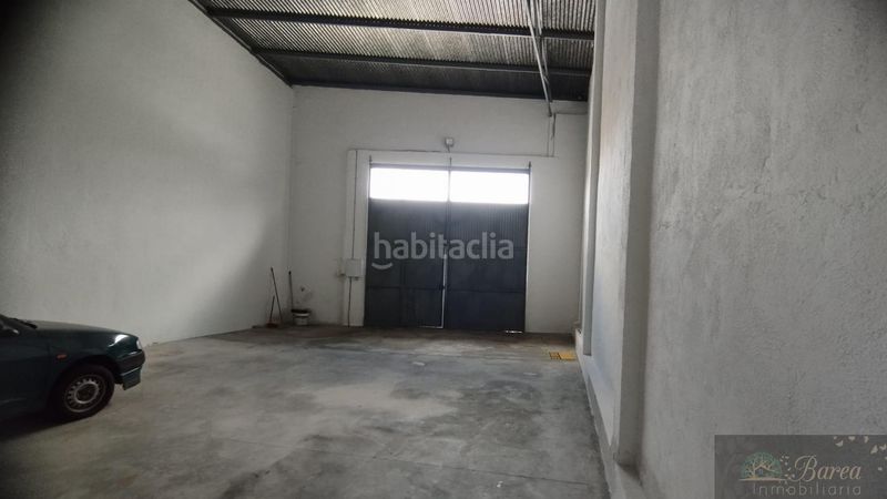 Foto 564f6db1-7ae4-4515-975d-85dd53b8b45a. Nau industrial a Rute