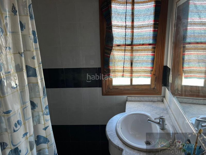 Foto 0be3a427-5dd6-4e71-80dc-dd1e52b72b88. Casa amb aparcament a Encinas Reales