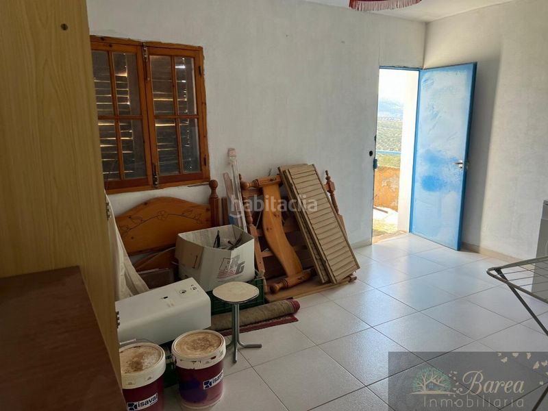 Foto 1b2a1fd5-bea1-441e-92e7-eb6378a11eaf. Casa amb aparcament a Encinas Reales