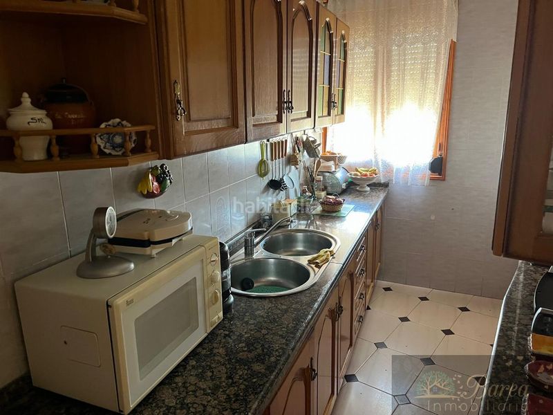 Foto 53141a20-dfae-4f42-918c-73a9848e94fd. Casa amb aparcament a Encinas Reales