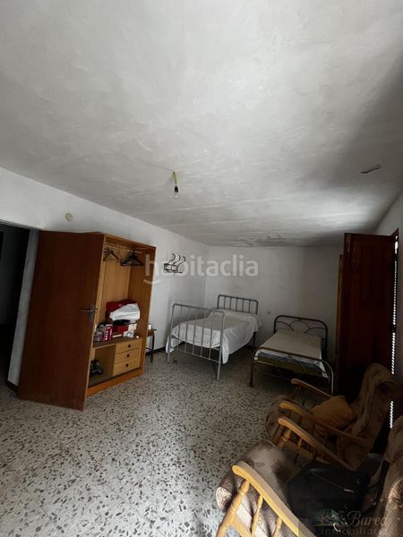 Foto 94ab03dd-0758-4b5d-a5ea-37e98853817a. Casa  en Rute