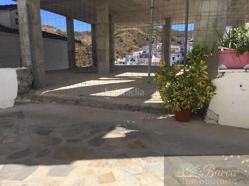 Foto b0eba055-9791-415a-998d-d51daa8af06b. Edifici a Almáchar