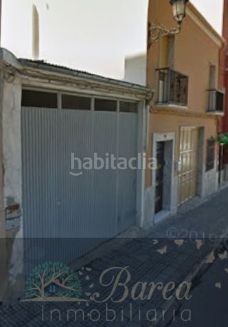 Foto d83e05a0-7f27-4eba-9712-dec73fb164ef. Aparcament cotxe a Rute