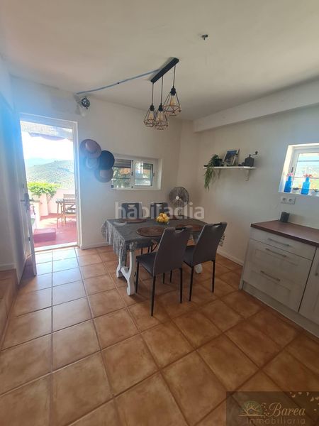 Foto e4c672d0-ee0a-4d0e-ad13-c1d279a1680a. Casa amb aparcament a Iznájar