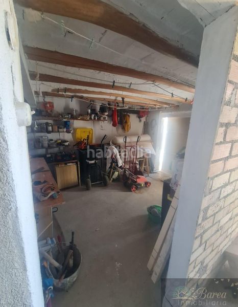 Foto f7ebdf18-4b62-46a7-835d-9b6a03580665. Casa amb aparcament a Iznájar