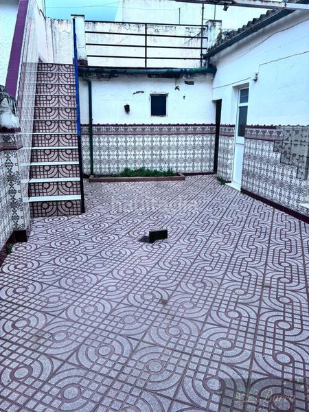 Foto b4a47b91-d08e-45d5-9d77-2982d66304e7. Casa  en Rute