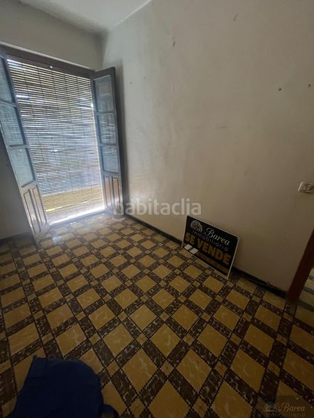 Foto 16257c6b-1005-4363-9255-56960dffb419. Edifici a Rute