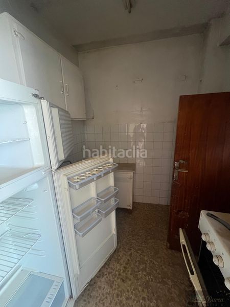 Foto d3a078d7-1a5e-4388-93e9-6f313270a948. Edifici a Rute