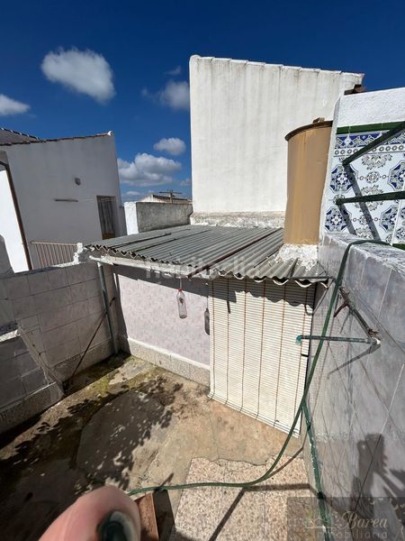 Foto f51a5826-f825-4876-bb36-d9d61da1a984. Casa  en Rute