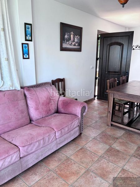 Foto dfa8d87e-f67f-4c7d-a834-35db8c5da194. Casa  en Iznájar