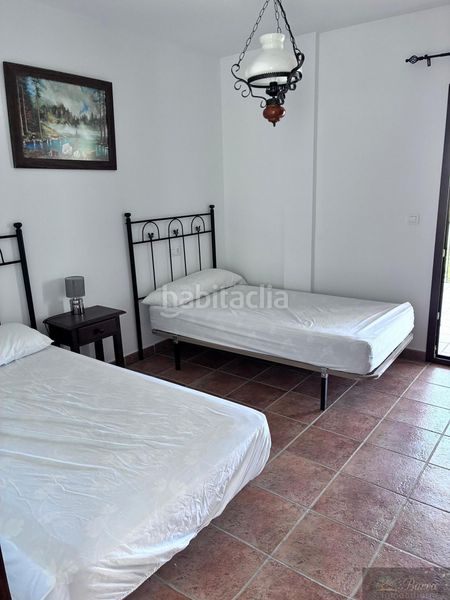 Foto f17e20fc-8170-4228-9530-4c31516f8185. Casa  en Iznájar