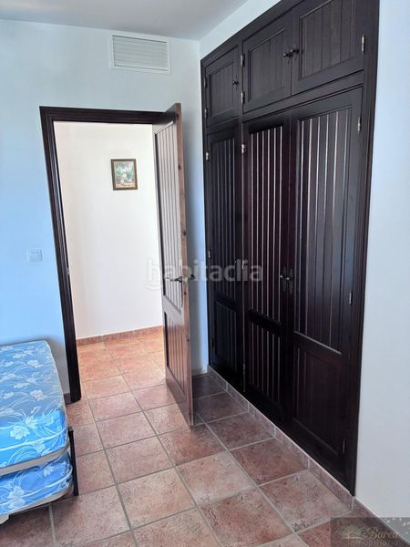 Foto fbf7b794-d175-4976-b6aa-10df65214c38. Casa  en Iznájar