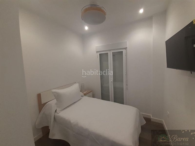 Foto b6b84c52-ac29-4979-8e60-1597ff9a1438. Location duplex avec parking dans Rute