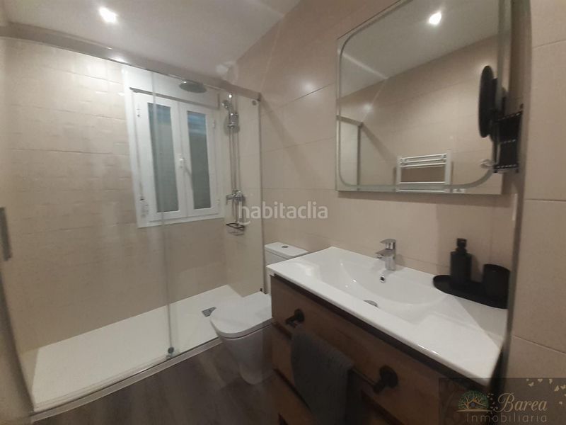 Foto e019419d-b73b-4484-9b14-6133eb5a6d4e. Location duplex avec parking dans Rute