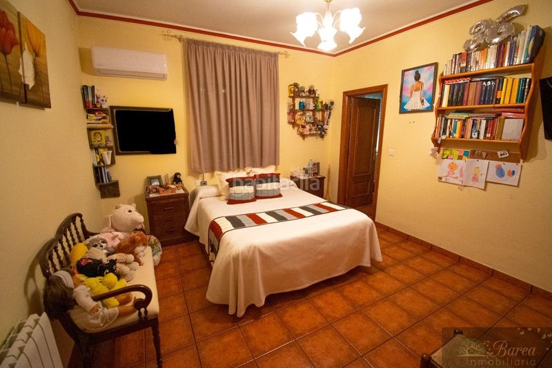 Foto ae74f91a-a7db-408c-b587-4cbffee2cb6f. Casa  en Rute
