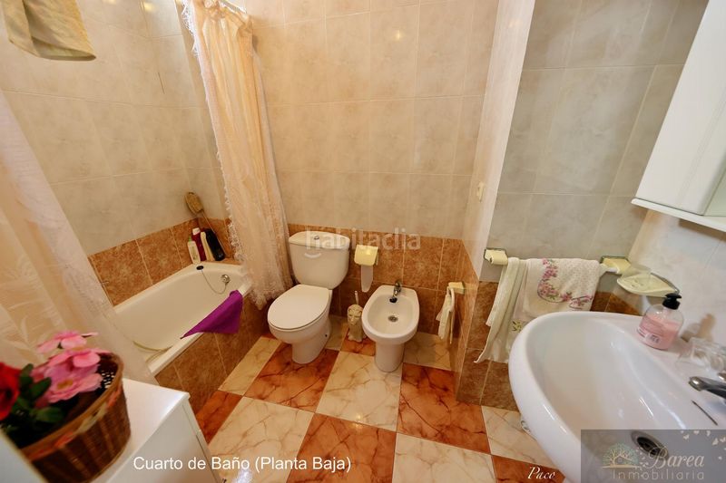 Foto fe6d020e-e49e-468c-b99c-da43b0fe618f. Casa  en Rute