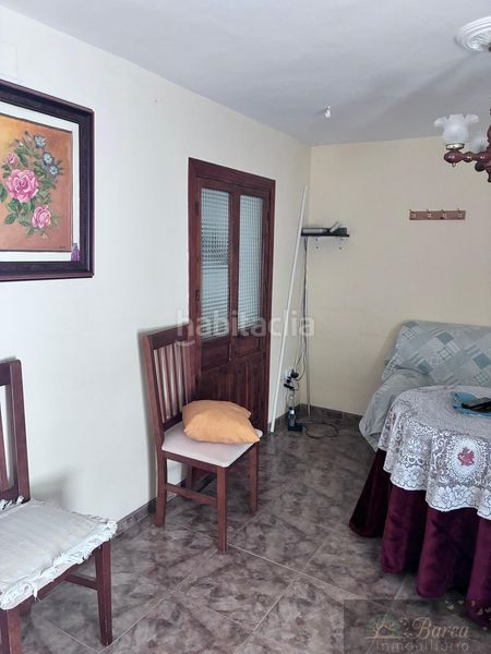Foto f5e29720-63b2-41e6-ad52-27932d60bd4f. Casa  en Rute