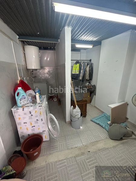 Foto f27d9245-07ad-46f5-afe1-a2351376e5c9. Edificio in Rute