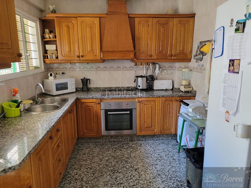 Foto b9b805c9-238d-4ec2-b350-af6cb7177cb2. Casa amb aparcament a Rute
