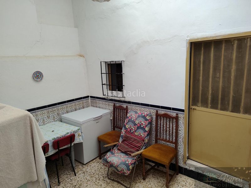 Foto 5c69e36f-db9e-4dea-8f2c-2b8e55d4ba3a. Casa in Rute