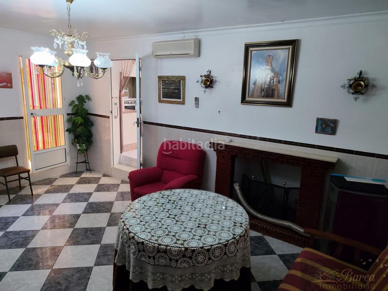 Foto 7f3ede37-c79d-4377-9cf6-cb1ed0b1ba9b. Casa in Rute