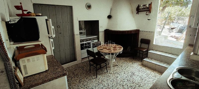 Foto dda33077-fcba-4669-9ac2-80abdf2840e7. Casa in Rute