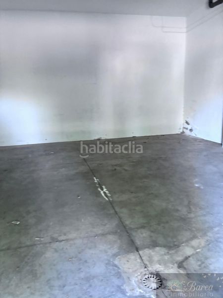 Foto c7f7f830-d141-4f31-a8a0-df458bf1f3cf. Parking coche garaje en Rute