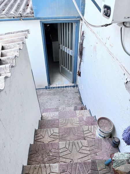 Foto 6d130503-34c8-4134-a9b6-0d0a5381d38d. Maison dans Rute