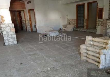 Foto e052fc7b-8e8f-46a7-9b46-af6822d1f863. Local comercial local en Rute