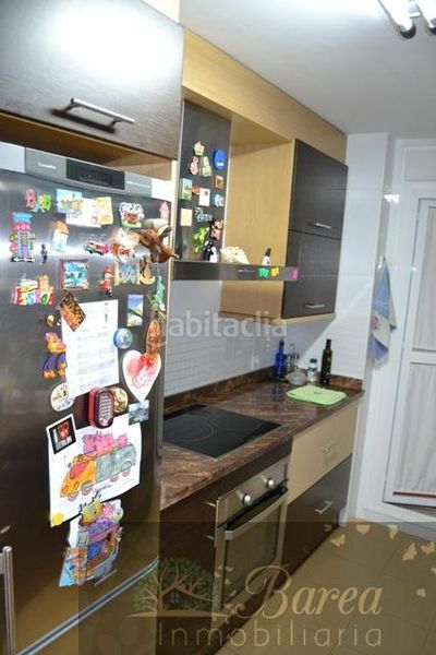 Foto 404ff8a1-181c-4bba-92c0-dde1bb1c6090. Appartamento con parcheggio in Rute