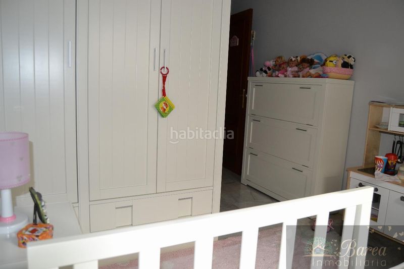 Foto 5e0639ae-497c-4969-bc8d-21e646995576. Appartamento con parcheggio in Rute