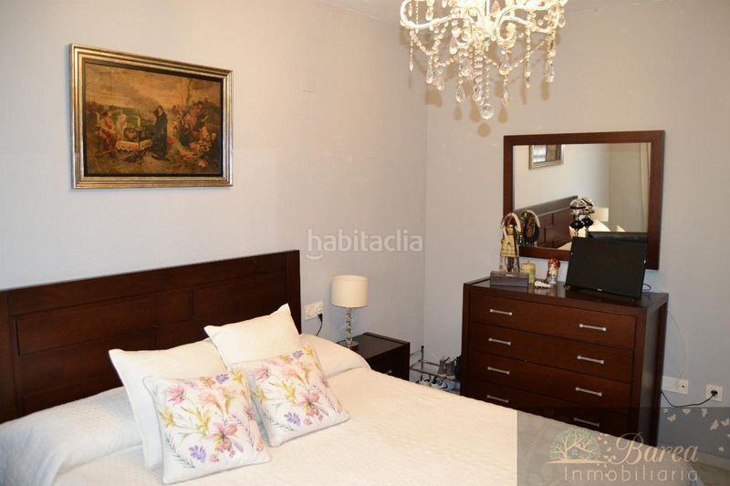 Foto 692903bf-cc81-4e8d-94e0-714169e4ca83. Appartamento con parcheggio in Rute