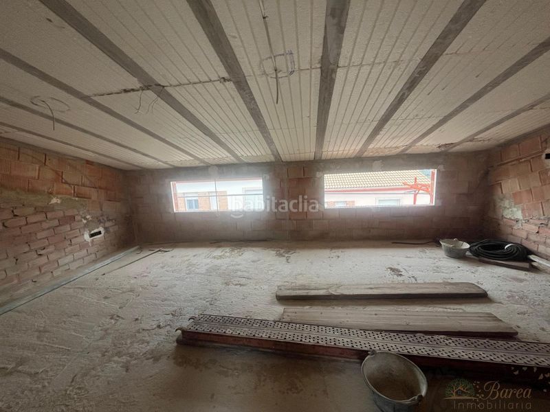 Foto f7b8d78e-8b20-48c3-83ee-30f0a86f837d. Casa amb aparcament a Rute