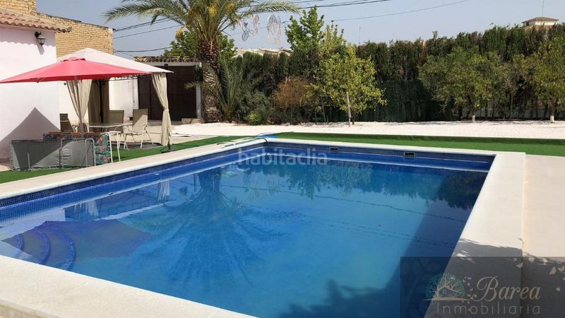 Foto 962414da-edab-48ee-8c77-2326b75e863f. Masia a Rute