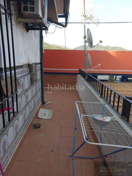 Foto 686981af-f3a9-4f65-bc58-a5abfb01ade2. Edifici a Iznájar