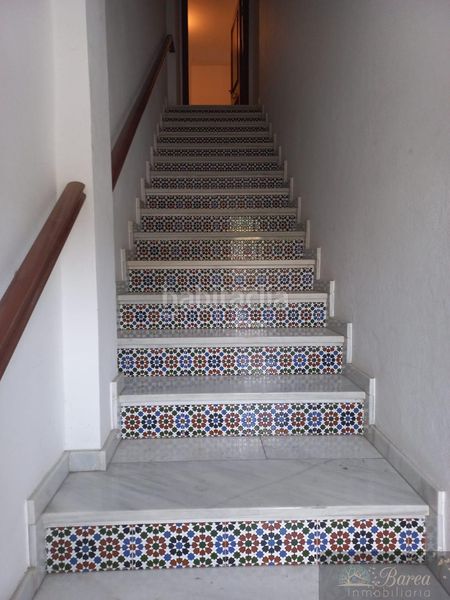 Foto 78e2f4a2-7f27-42a4-8d57-2b10e73a0ba5. Edifici a Iznájar