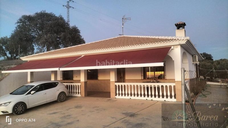 Foto b6900623-90de-451f-8207-a18e99d69ca9. Chalet  en Iznájar