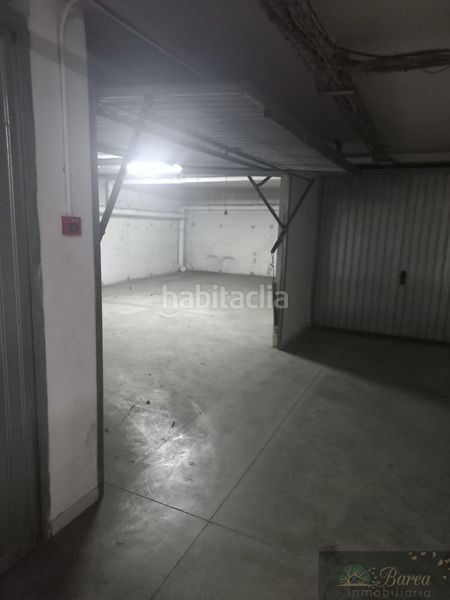 Foto 70a64af8-d87c-4fc1-8327-a7bcf9251959. Aparcament cotxe a Rute