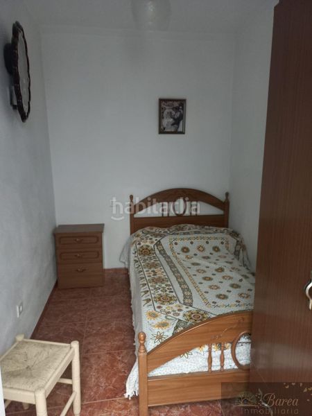 Foto d52dd7e8-1949-4ab3-8a0b-253800d437c1. Casa a Rute
