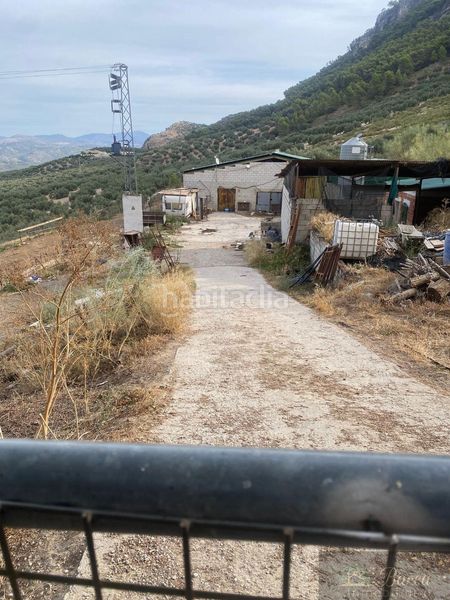 Foto a6b288e1-b5bb-4c3e-affb-b3937fd07ca9. Nau industrial a Rute