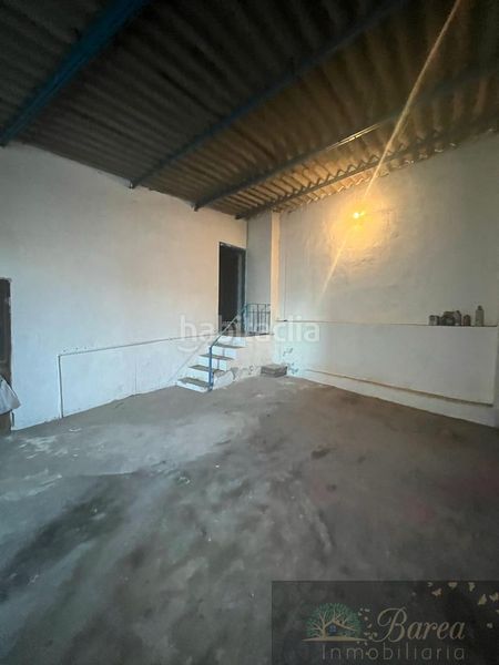 Foto fce74da0-9e62-4ba3-bb07-bbf048c82e0e. Terreny residencial a Rute