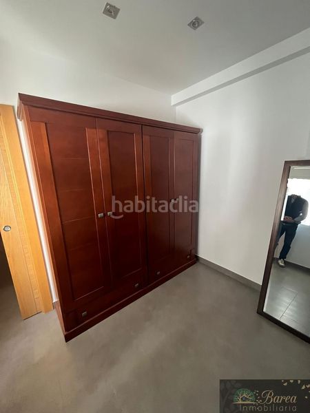 Foto f10a0ae9-a133-4817-bfec-e162adc02a27. Pis a Rute