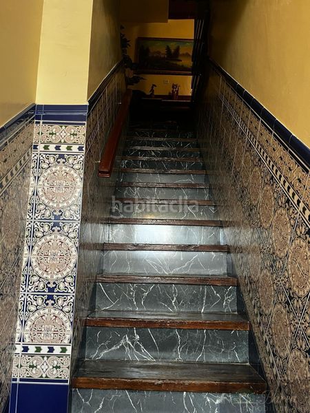 Foto 058146c5-b6df-4165-86b3-1ec47035de6a. Edifici a Rute