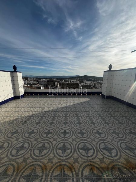 Foto 259e123e-c566-4862-8e27-7ca48fd975a9. Edifici a Rute
