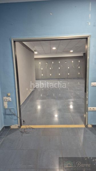 Foto 81186966-227c-4a13-9015-621cd79fa076. Locale commerciale in avd. blas infante 52 in Rute