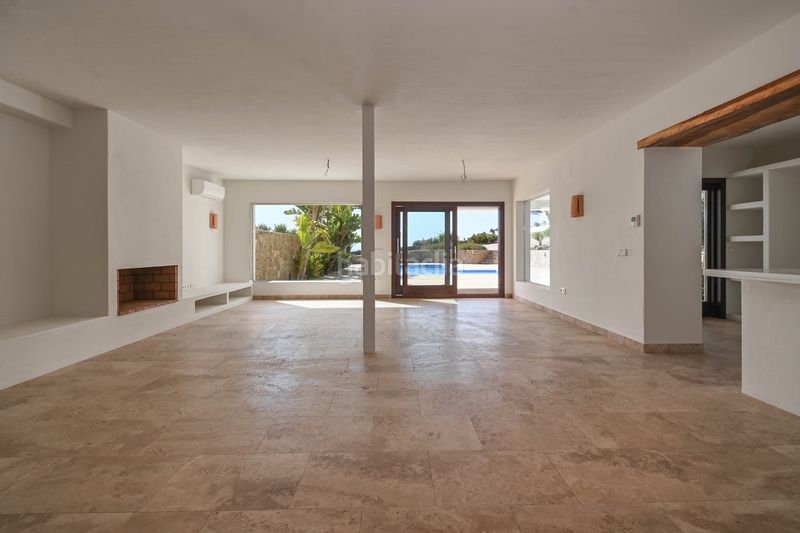 Foto 08da6564-551e-4105-a3d9-8dcd7d60240b. Casa amb aparcament piscina a Moravit-Cap Blanc Moraira