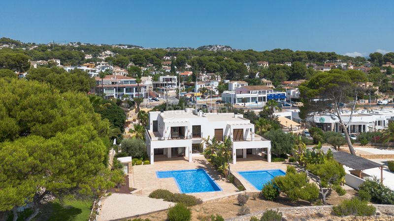 Foto 3bf8c4f7-c62a-4bed-a78e-28192eb7c0ae. Casa amb aparcament piscina a Moravit-Cap Blanc Moraira