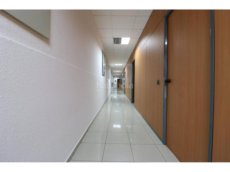 Foto 0e74f6bf-9e3f-4f6e-ac63-ac7fde41a559. Rent office space in Catalunya - Fontetes Cerdanyola del Vallès