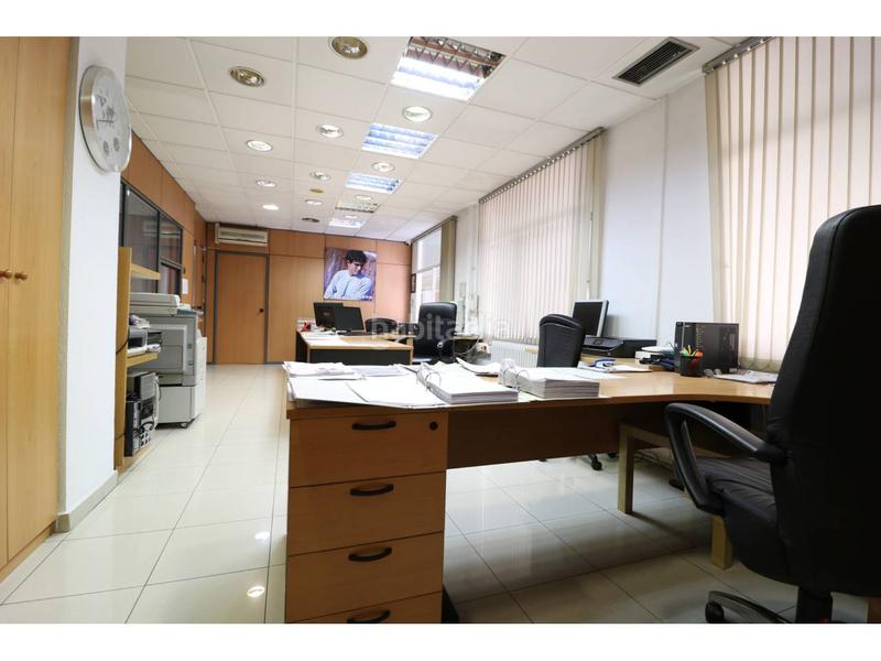 Foto bdf2d4d2-562a-4c35-97cc-cd0c936d48bd. Rent office space in Catalunya - Fontetes Cerdanyola del Vallès