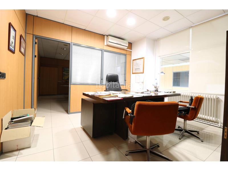 Foto f40709c7-a551-4d72-a7c4-7e5c738df08b. Rent office space in Catalunya - Fontetes Cerdanyola del Vallès
